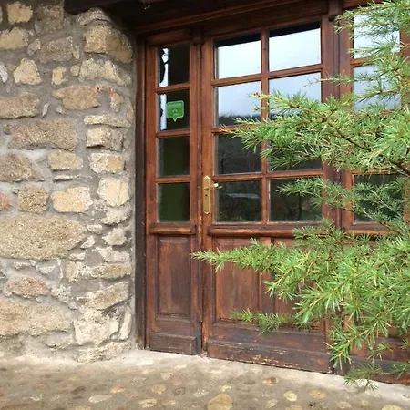 Rural El Jardin Del Conde Country house Puerto de Bejar